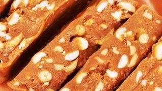 Молочный щербет с орехами и какао