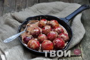 Слива запеченная