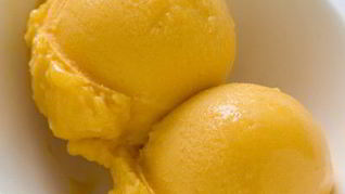 Сливочный сорбет из манго