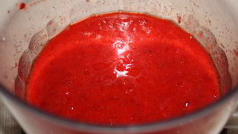 сметанно-клубничное желе