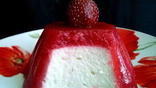 Творожный десерт В красном