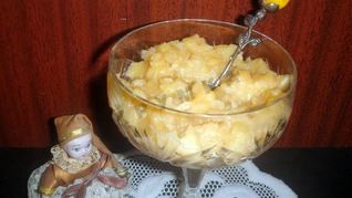 Яблочное пюре со сгущенкой