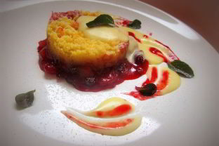 Ягодно-яблочный крамбль