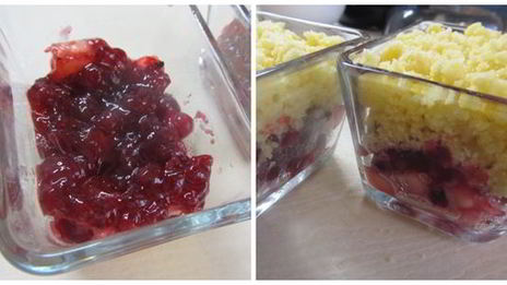 ягодно-яблочный крамбль