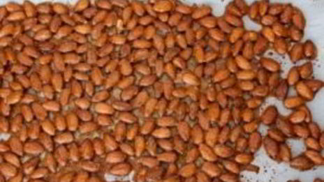 жареный миндаль с медом