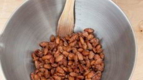 жареный миндаль с медом