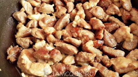 азу по-татарски в горшочках