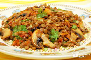 Чечевица с шампиньонами