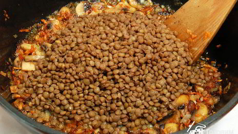 чечевица с шампиньонами