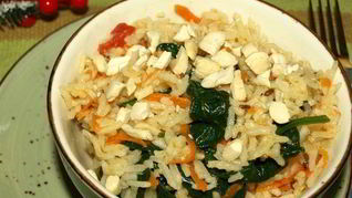 Индийский рис со шпинатом