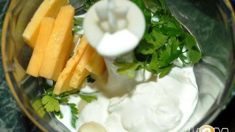 картофель с говядиной, фасолью и опятами