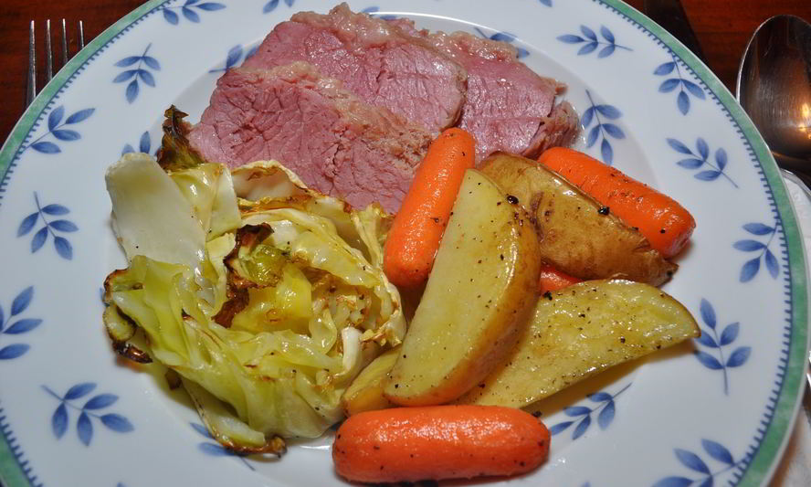 Рецепт картофеля с капустой в духовке