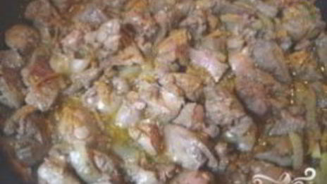 картофель с куриной печенью