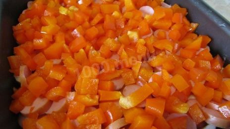 картофель с сосиской в духовке