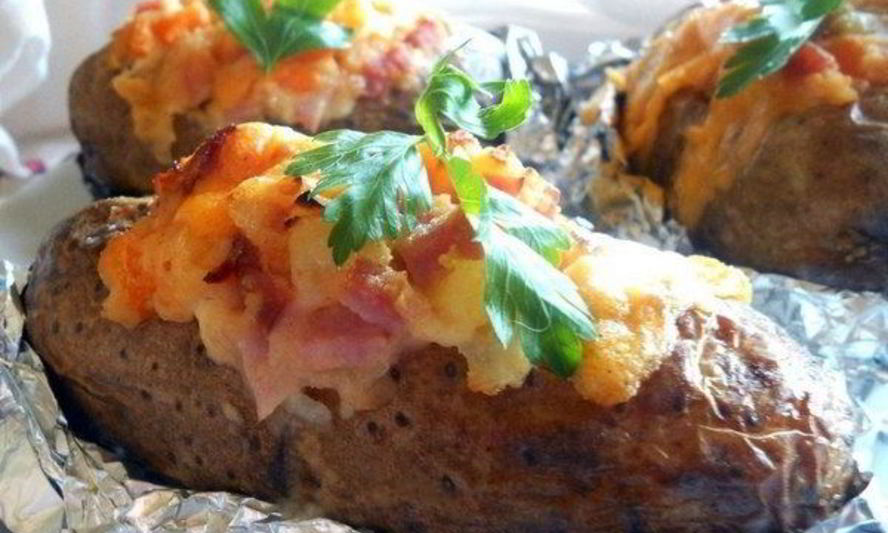 Рецепт картофеля с сыром чеддер в духовке