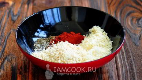 картофель в сырно-пряной панировке