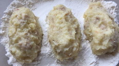 картофельные крокеты с куриным фаршем