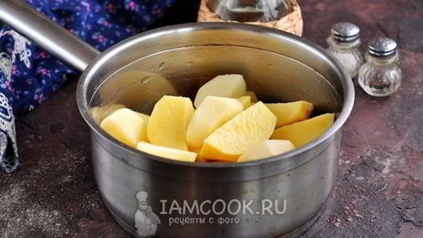 картошка с баклажанами и помидорами в духовке