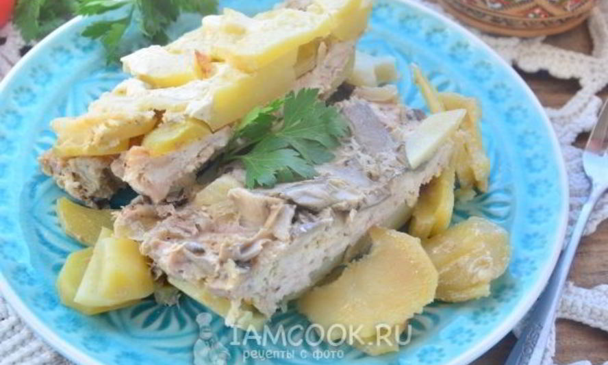 Рецепт картошки с фаршем и грибами в духовке