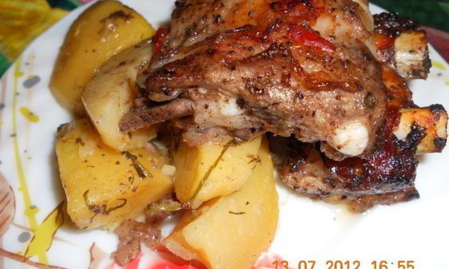 Рецепт картошки с ребрышками в духовке