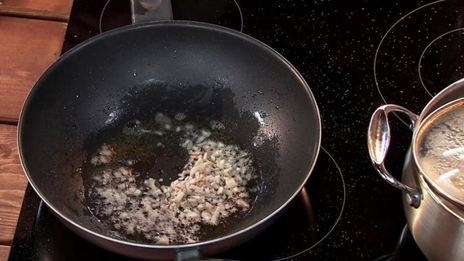 кхао ман кай — рис в курином жире