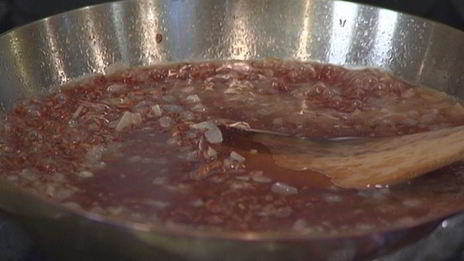 красный рис с артишоками и кардамоном