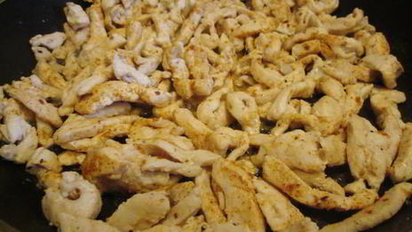 пикантный рис с курицей