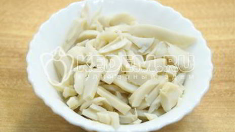 рис с кальмарами