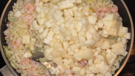 рис с креветками и грушей