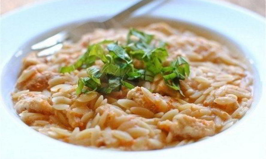 Рецепт риса с куриными окорочками и томатами