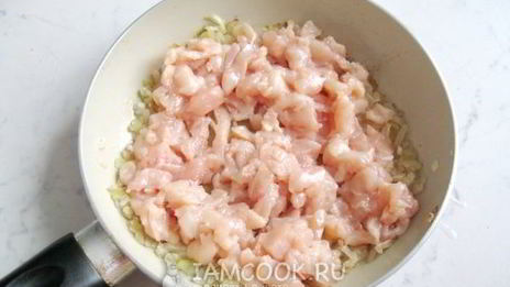 рис с шампиньонами и рубленой курицей