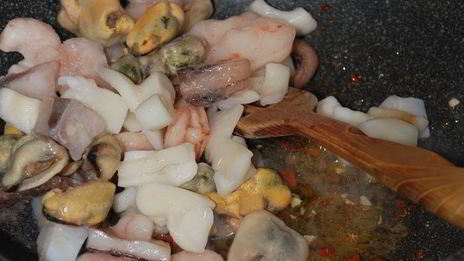 жареный рис с морепродуктами