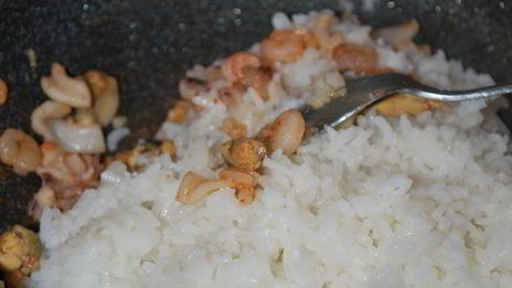 жареный рис с морепродуктами