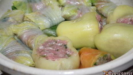 голубцы и перцы со свининой без риса