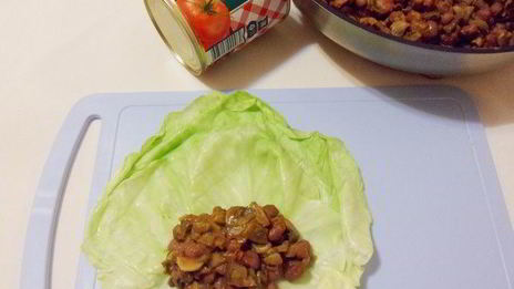 голубцы с консервированной фасолью и грибами