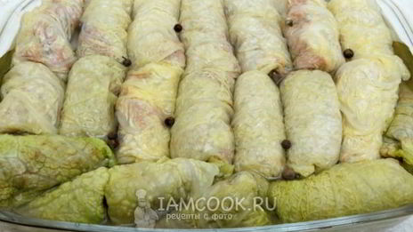 голубцы в духовке на противне