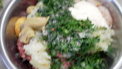 голубцы в шпинате