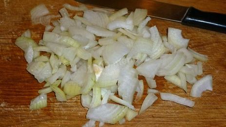 ленивые голубцы с рисом капустой и фаршем в кастрюле