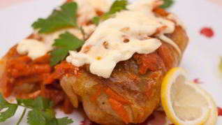 Тушеные голубцы