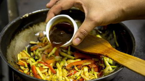 гречневая лапша с кальмарами