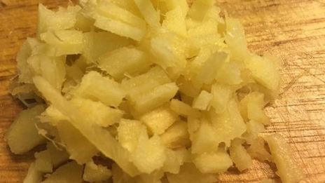 гречневая лапша соба с курицей и овощами