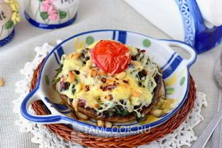 Фаршированные грибы с сыром в духовке