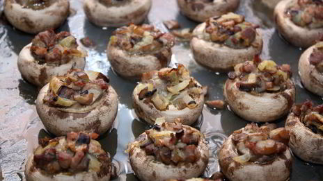 фаршированные шампиньоны