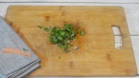 картофельное пюре из батата с зеленью