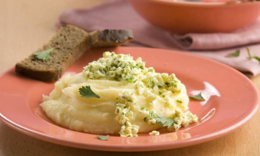 Рецепт картофельного пюре с яйцом и маслом