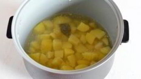 картофельное пюре в мультиварке редмонд