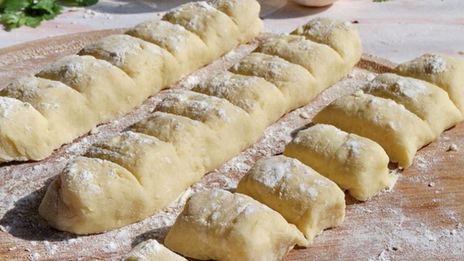 картофельные ньокки с грибным соусом