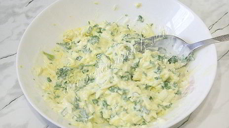 гречаники из куриного фарша с начинкой