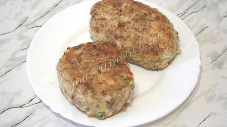 гречаники из куриного фарша с начинкой