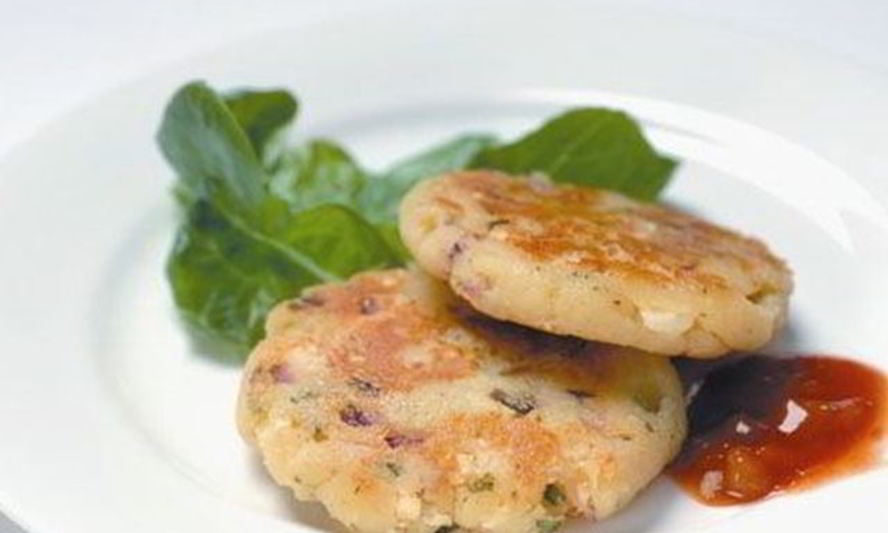 Рецепт картофельных котлет с сыром фета